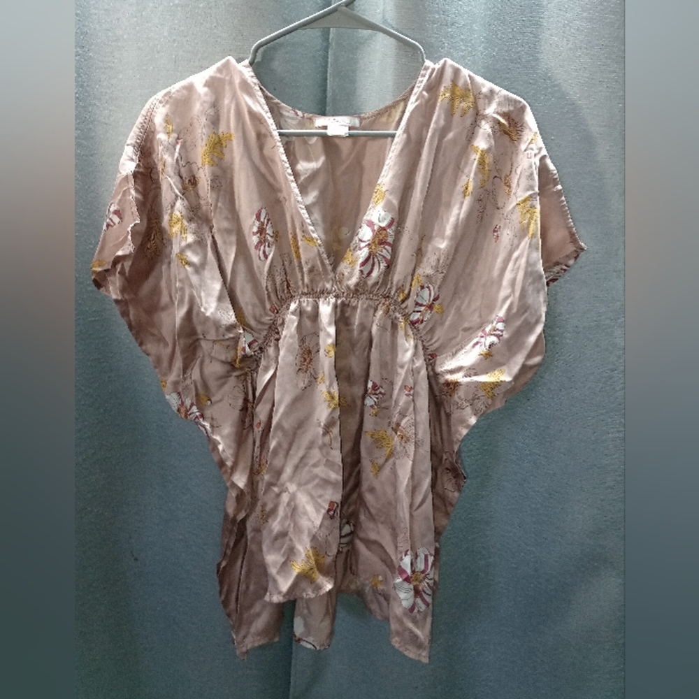 Silk Floral Flutter Kimono Top